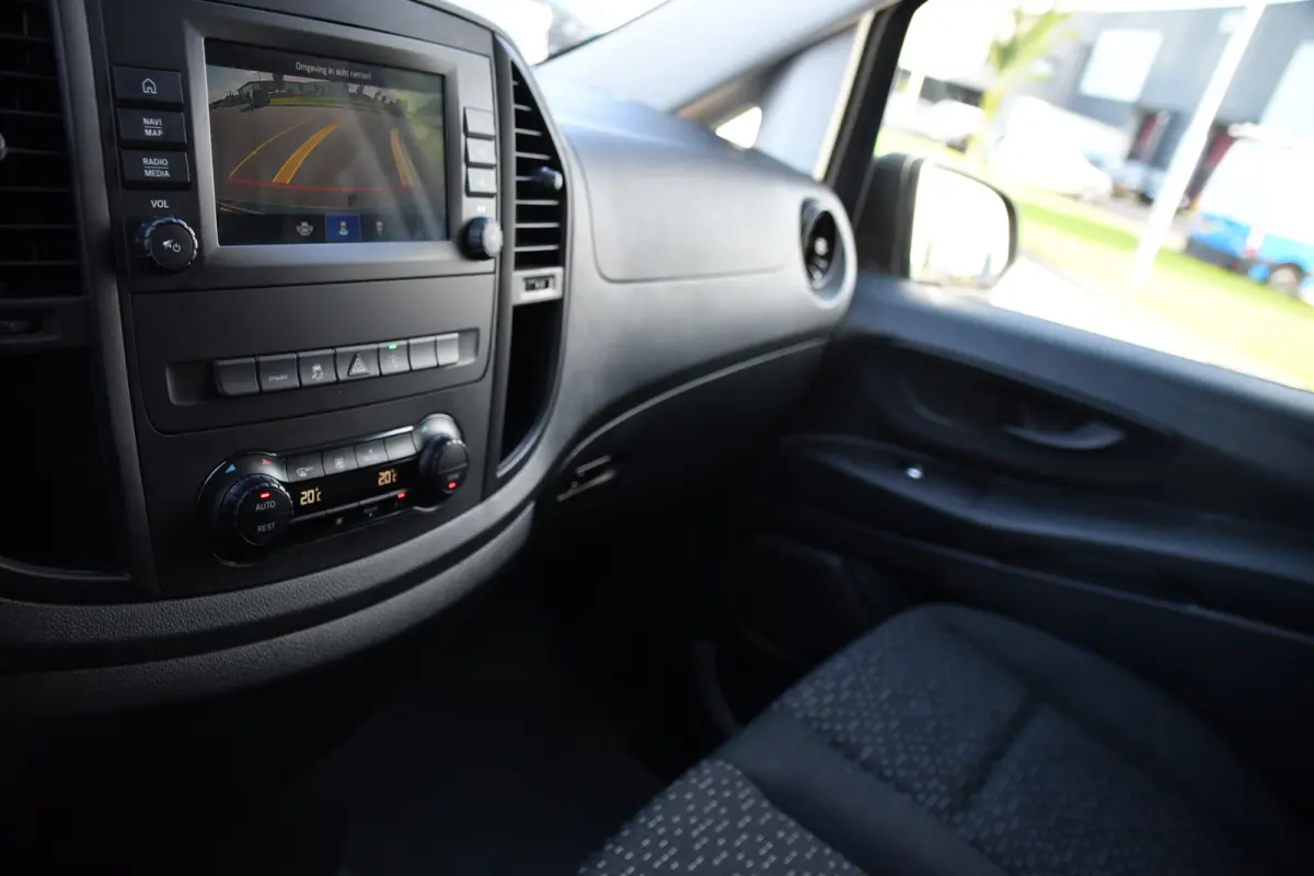 116 CDI L2 PB Edition Camera, Cruise, Carplay, LED, Clima, 164pk, Multimedia, Trekhaak, Automaat, Uniek!