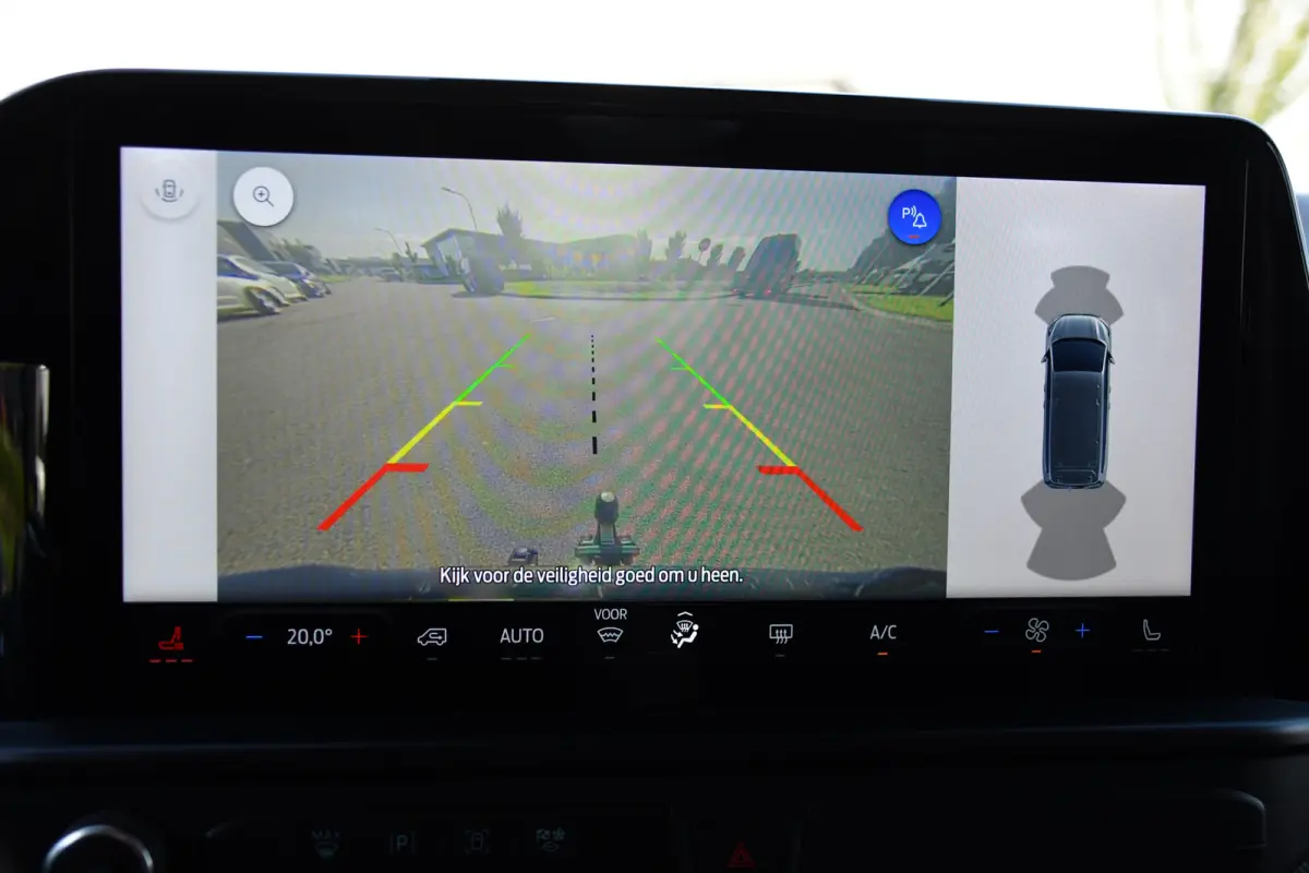300 2.0 TDCI L1H1 Limited Black Edition Camera, Cruise, Carplay, LED, Stoelverwarming , 150pk, Sensoren, Trekhaak, Multimedia, Uniek!