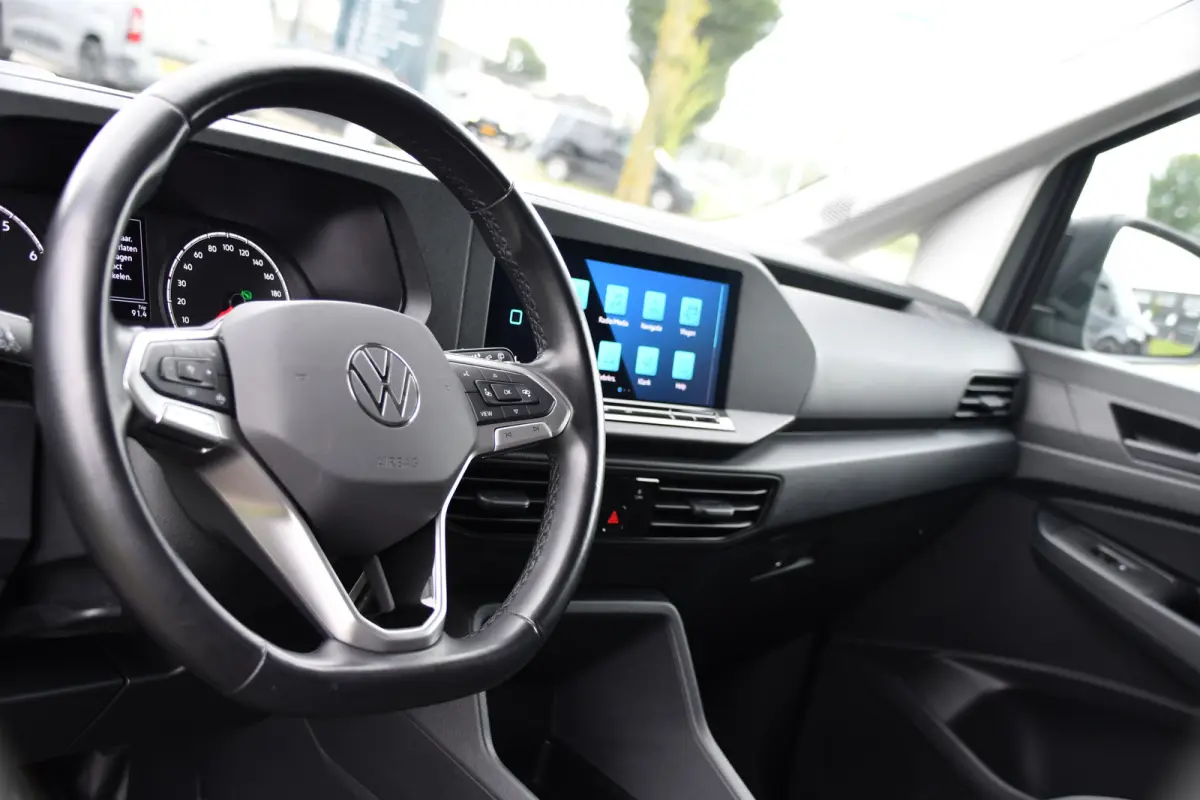 1.5 TSI PB Edition Camera, Adaptieve Cruise, Carplay, LED, Stoelverwarming, Multimedia, Automaat, 115pk, Benzine, Uniek!