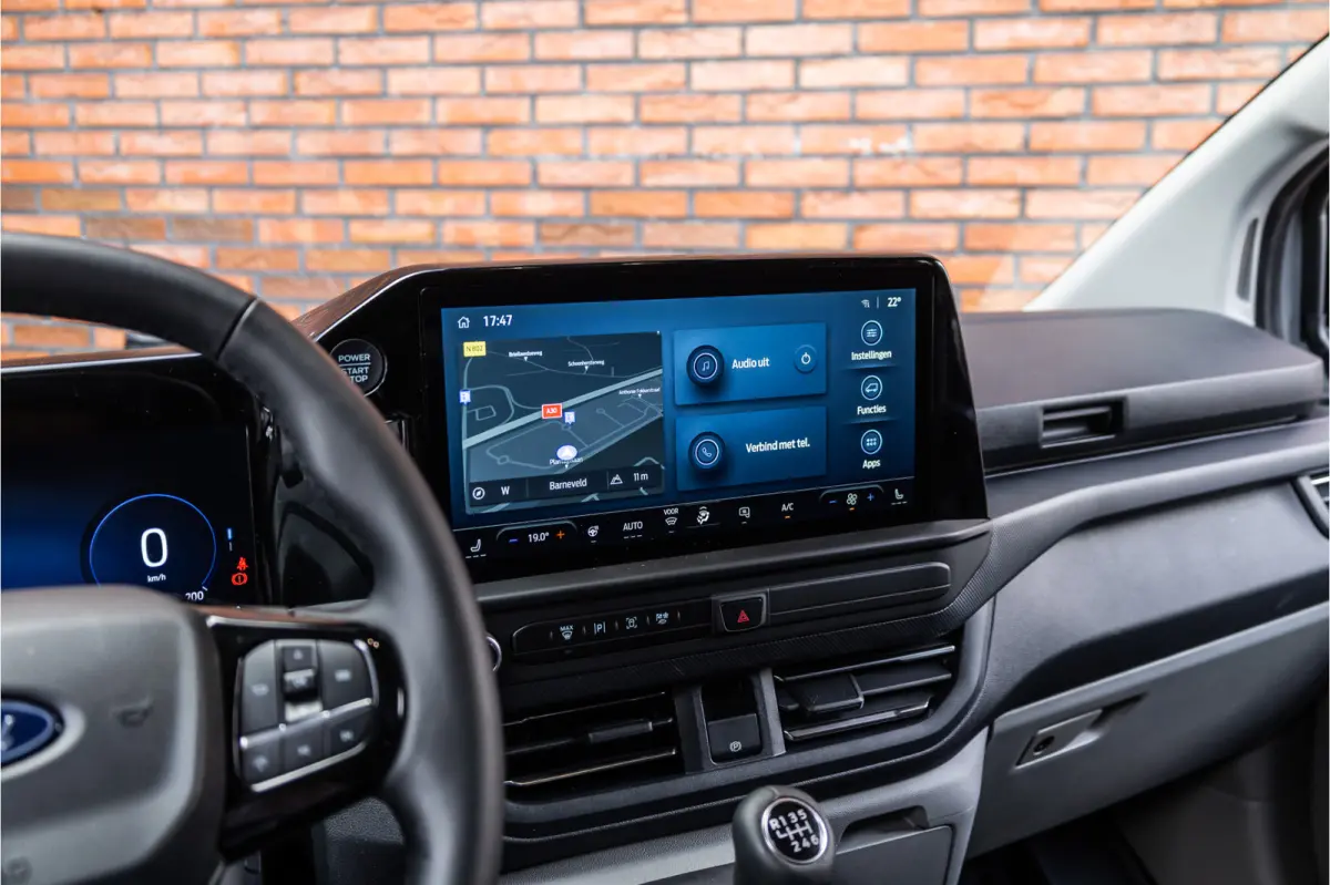 320 2.0 TDCI 150 PK L2H1 Limited | 6-zitter | ACC | Blind Spot | Navigatie | CarPlay | Camera | Trekhaak | Stoel- en stuurwielverwarming | DAB | BPM Vrij | Luxe dubbel cabine