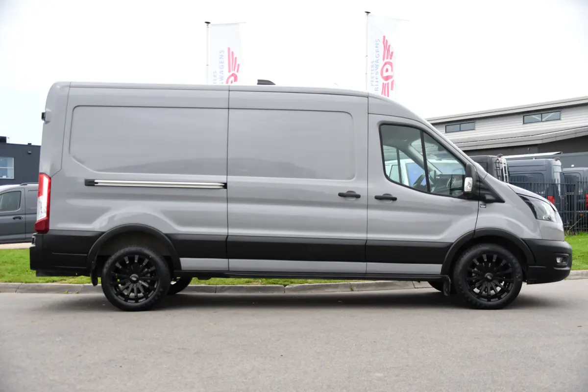 350 2.0 TDCI L3H2 Raptor Edition FACELIFT! Virtual, 360 Camera, Carplay, Adaptieve Cruise, Stoelverwarming, Stuur verwarming, 165pk, automaat, Trekhaak, Uniek!