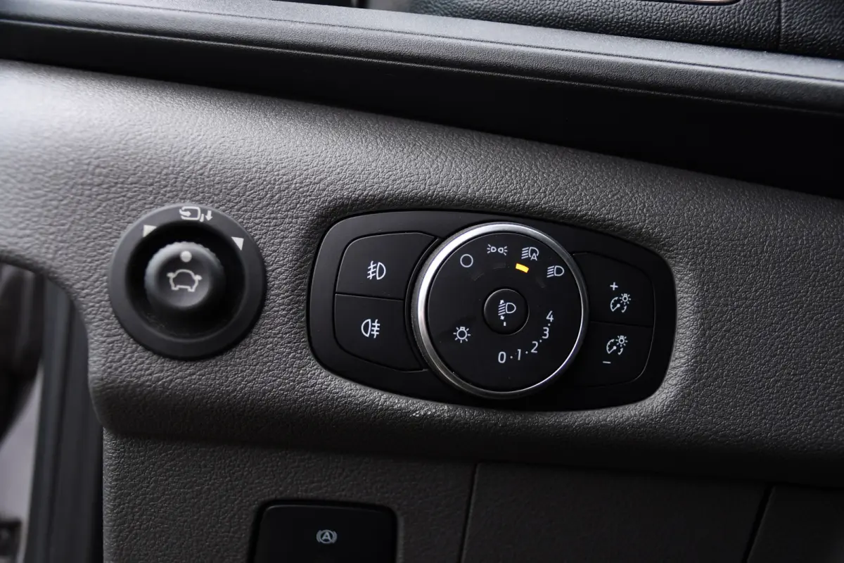 350 2.0 TDCI L3H2 Raptor Edition FACELIFT! Virtual, 360 Camera, Carplay, Adaptieve Cruise, Stoelverwarming, Stuur verwarming, 165pk, automaat, Trekhaak, Uniek!