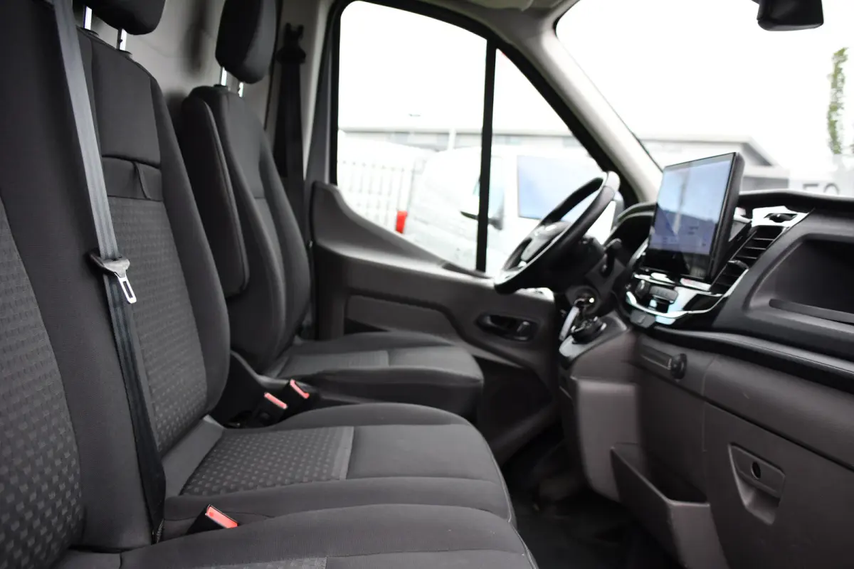 350 2.0 TDCI L3H2 Raptor Edition FACELIFT! Virtual, 360 Camera, Carplay, Adaptieve Cruise, Stoelverwarming, Stuur verwarming, 165pk, automaat, Trekhaak, Uniek!