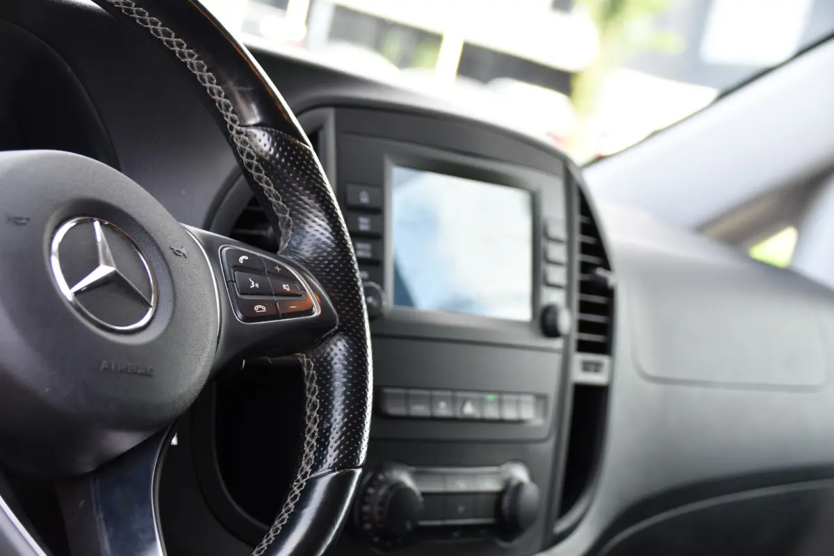 116 CDI L2 Black Edition Camera, Cruise, Carplay, LED, 164pk, Stoelverwarming, Standkachel, Automaat, Multimedia, Uniek!