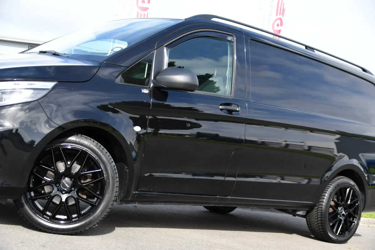 116 CDI L2 Black Edition Camera, Cruise, Carplay, LED, 164pk, Stoelverwarming, Standkachel, Automaat, Multimedia, Uniek!