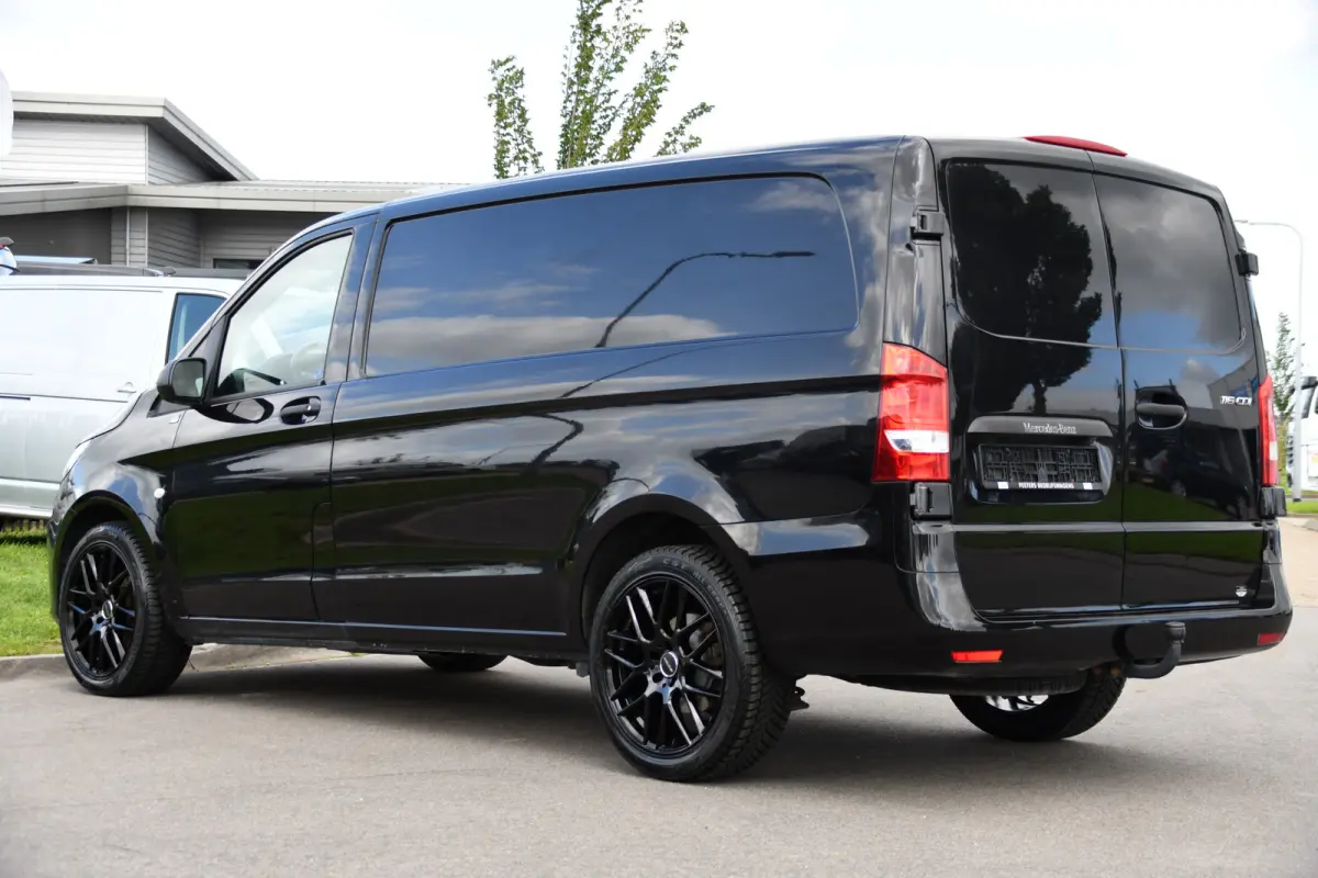 116 CDI L2 Black Edition Camera, Cruise, Carplay, LED, 164pk, Stoelverwarming, Standkachel, Automaat, Multimedia, Uniek!