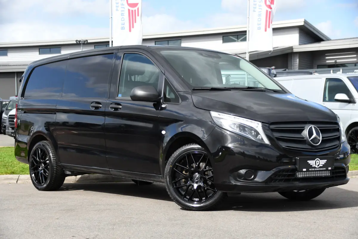 116 CDI L2 Black Edition Camera, Cruise, Carplay, LED, 164pk, Stoelverwarming, Standkachel, Automaat, Multimedia, Uniek!