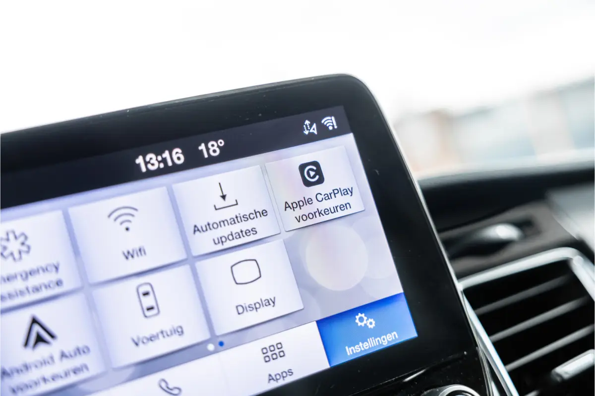 320 2.0 TDCI 185 PK L2H1 Sport | L+R Schuifdeur | CarPlay | Camera | Navigatie | Trekhaak | Stoelverwarming | Cruise control | DAB | Nieuwe APK