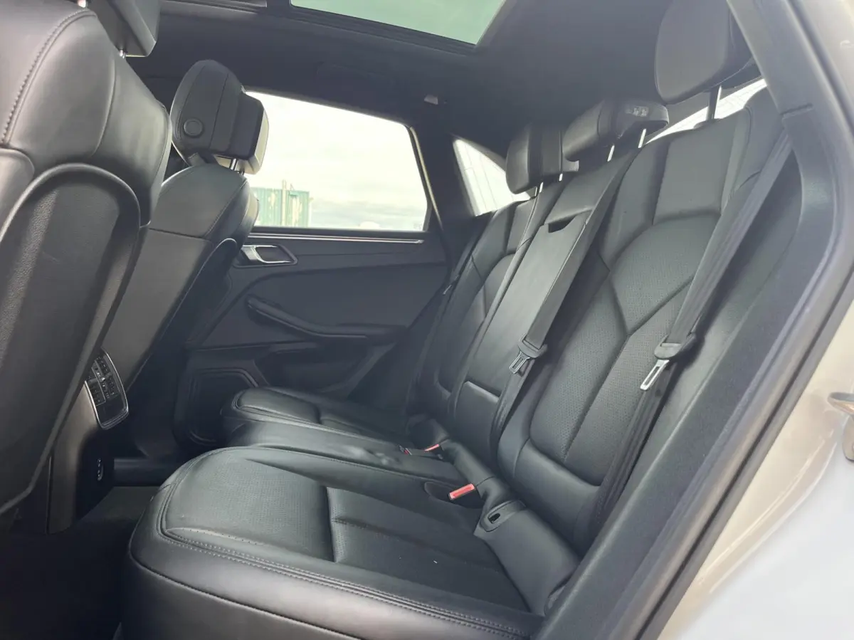 FACELIFT DEALER OH PANO+CARPLAY+21INCH+MEMORY