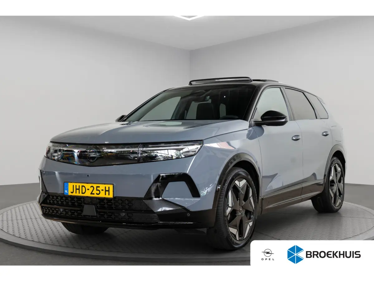 Ultimate AWD 73 kWh | Tot 8 Jaar Garantie | Lederen Bekleding | Panoramadak | Head-up | 20 Inch Lichtmetaal | Stoelvewarming en ventilatie | Stoel massage |