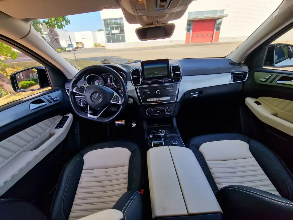 350 D 4MATIC AMG (grijs kenteken)