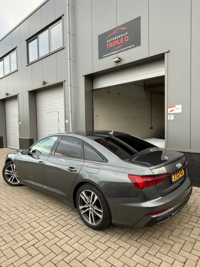 55 TFSI e quattro Competition S - Line