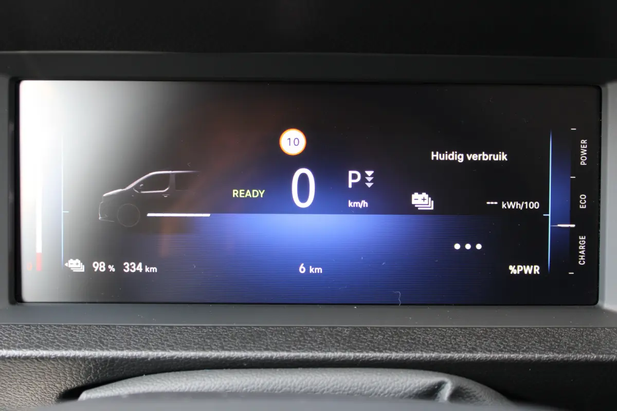 Standaard - Electric | Elektrisch bedienbare en verwarmde buitenspiegels | Multi-mode toggle (ECO, NORMAL, POWER) | Parkeersensoren achter