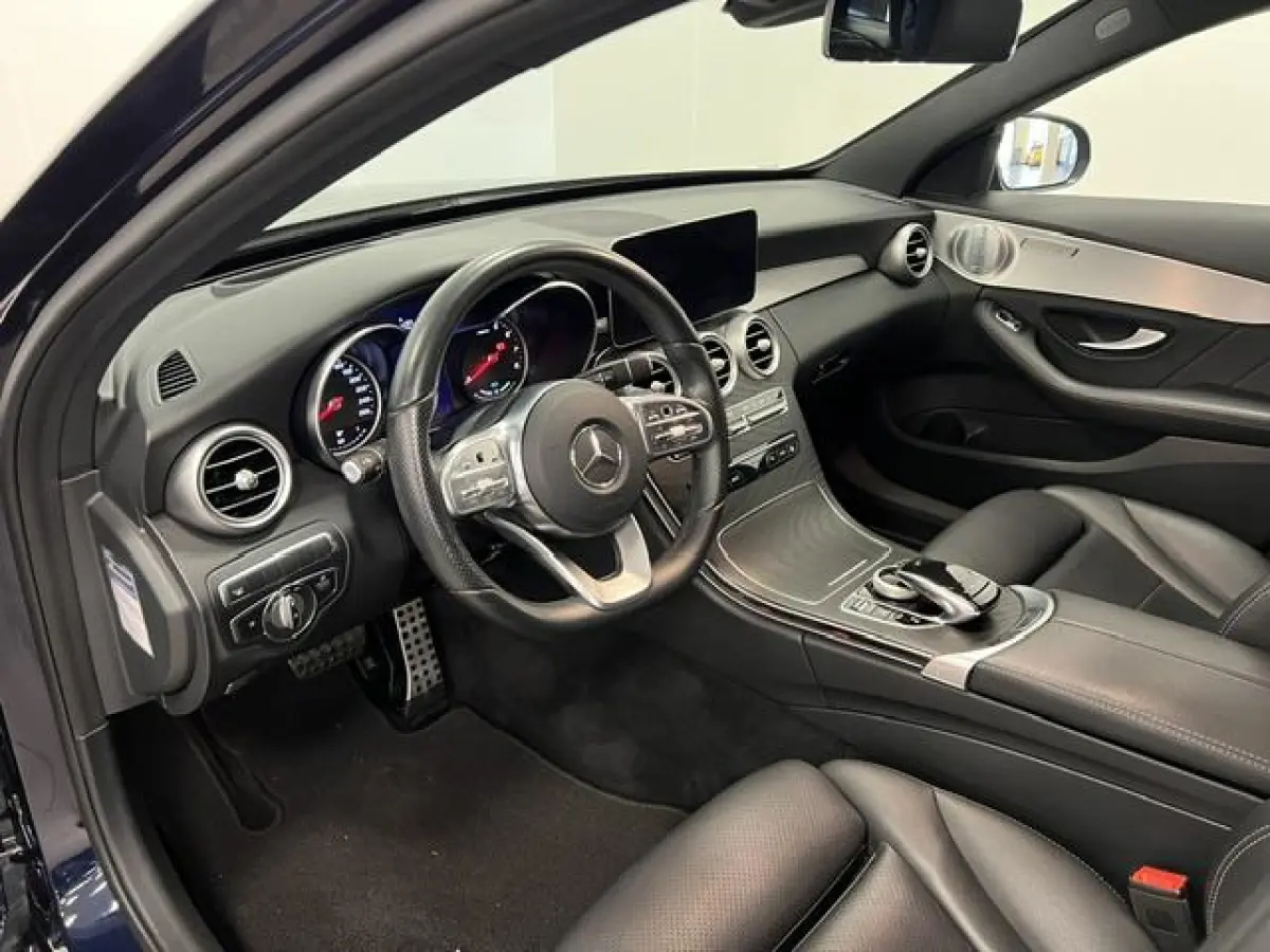 300 e Business Solution Luxury AMG-LINE / PLUG-IN HYBRIDE / 320PK /