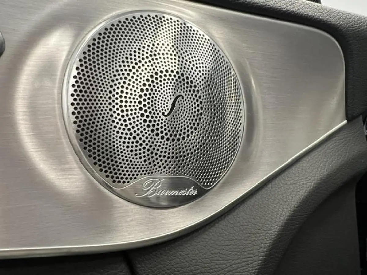 300 e Business Solution Luxury AMG-LINE / PLUG-IN HYBRIDE / 320PK /