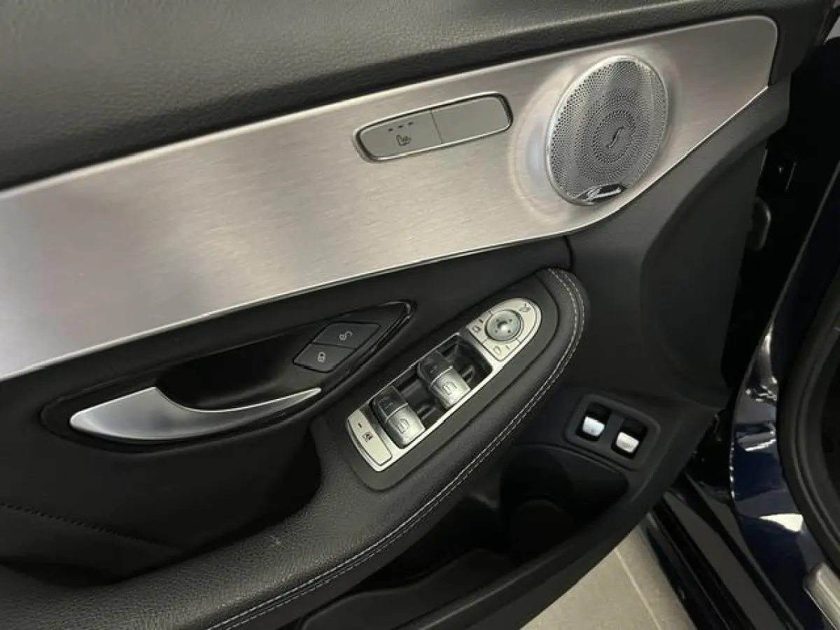 300 e Business Solution Luxury AMG-LINE / PLUG-IN HYBRIDE / 320PK /