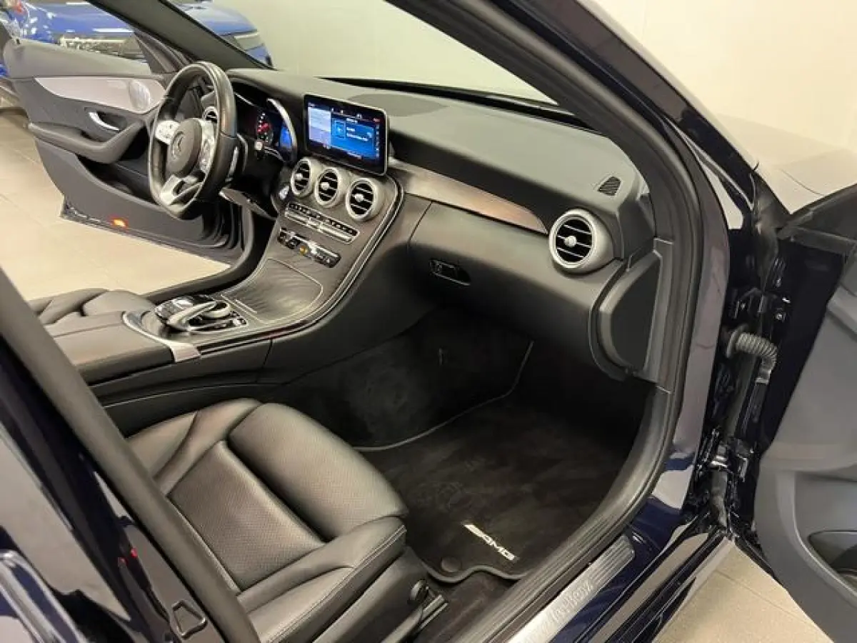 300 e Business Solution Luxury AMG-LINE / PLUG-IN HYBRIDE / 320PK /