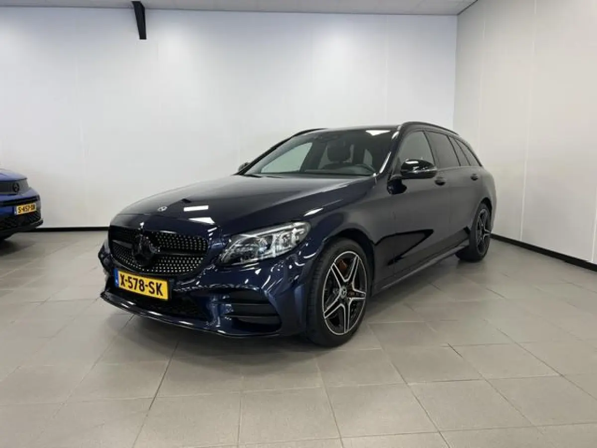300 e Business Solution Luxury AMG-LINE / PLUG-IN HYBRIDE / 320PK /