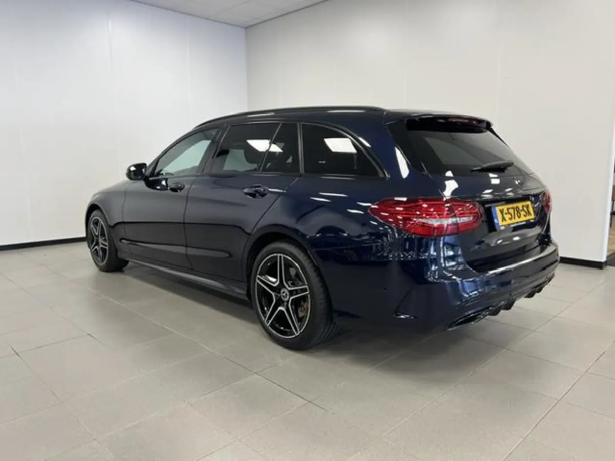 300 e Business Solution Luxury AMG-LINE / PLUG-IN HYBRIDE / 320PK /