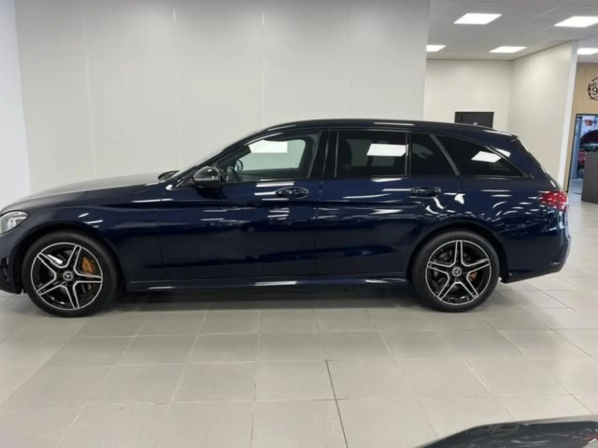 300 e Business Solution Luxury AMG-LINE / PLUG-IN HYBRIDE / 320PK /