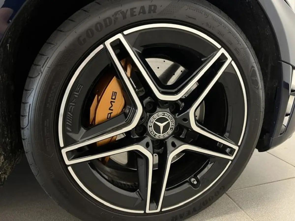 300 e Business Solution Luxury AMG-LINE / PLUG-IN HYBRIDE / 320PK /