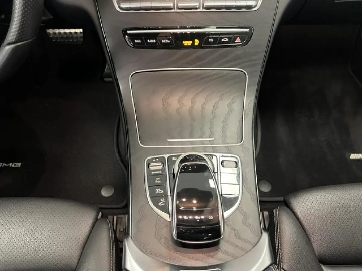 300 e Business Solution Luxury AMG-LINE / PLUG-IN HYBRIDE / 320PK /