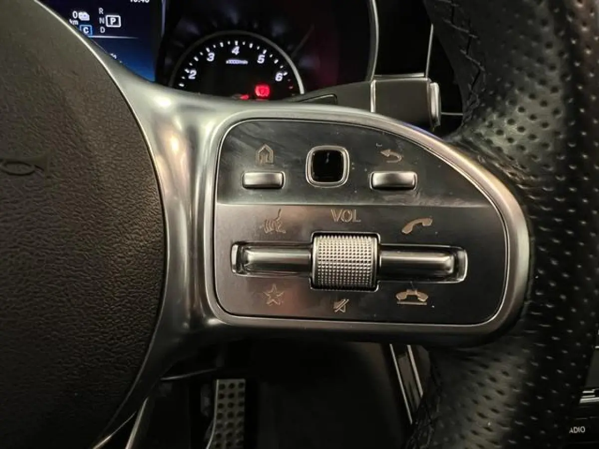 300 e Business Solution Luxury AMG-LINE / PLUG-IN HYBRIDE / 320PK /