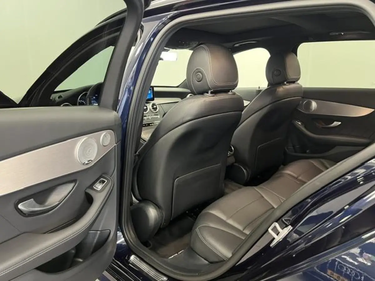 300 e Business Solution Luxury AMG-LINE / PLUG-IN HYBRIDE / 320PK / PANODAK /