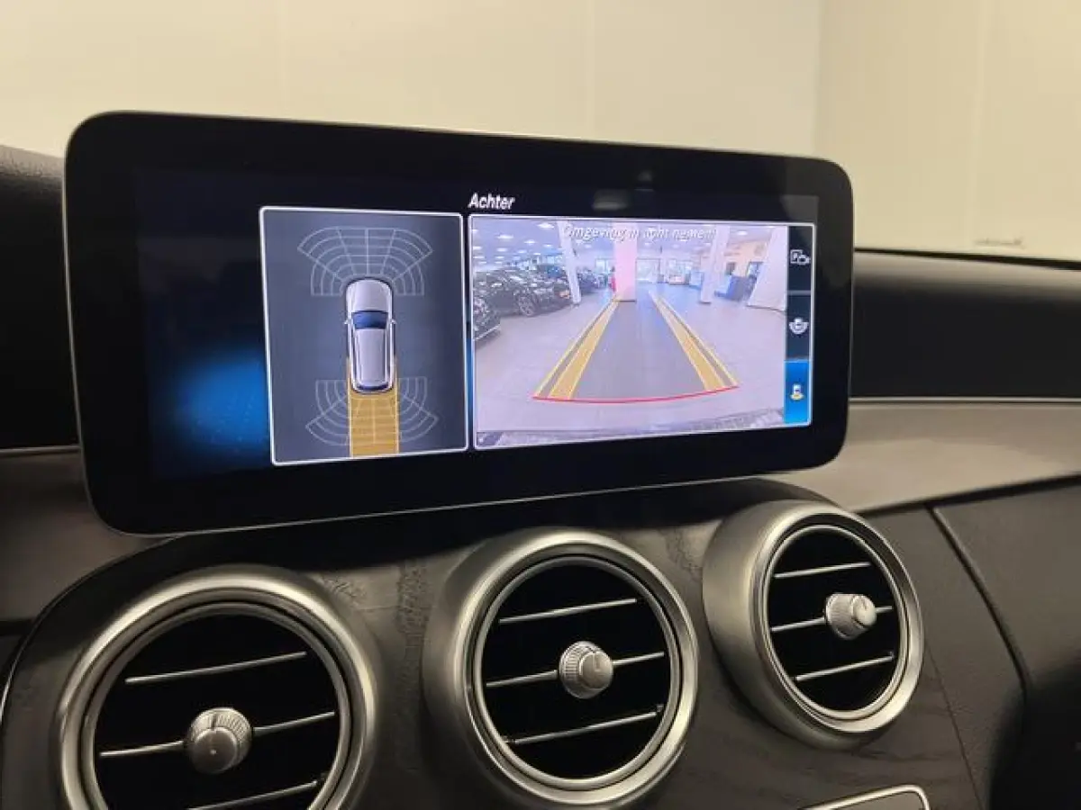 300 e Business Solution Luxury AMG-LINE / PLUG-IN HYBRIDE / 320PK /