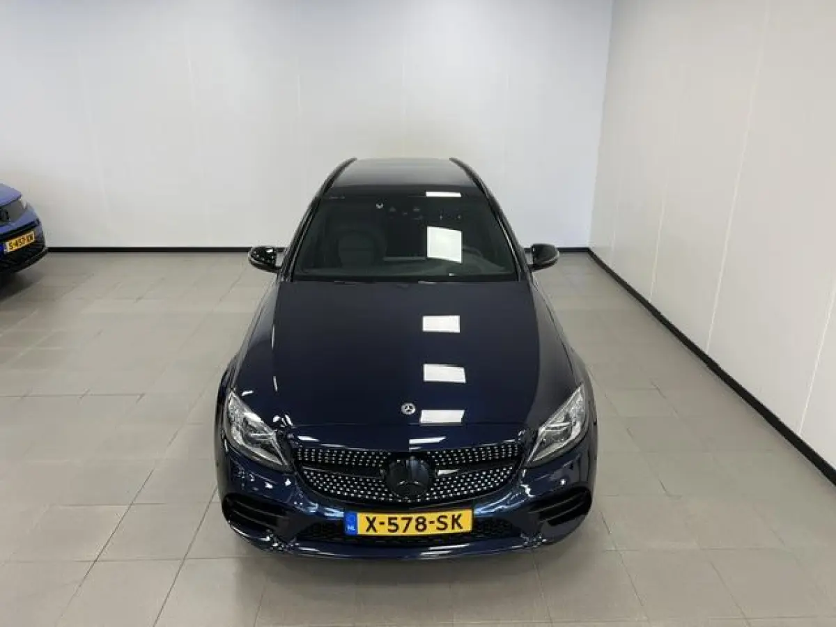 300 e Business Solution Luxury AMG-LINE / PLUG-IN HYBRIDE / 320PK / PANODAK /