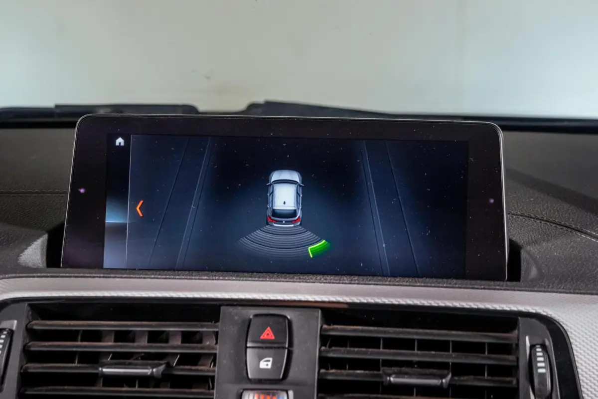 118i High Executive 3X M-Sport|Led|Shadow Line|Navi Pro|Automaat