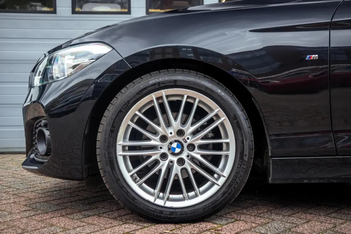 118i High Executive 3X M-Sport|Led|Shadow Line|Navi Pro|Automaat