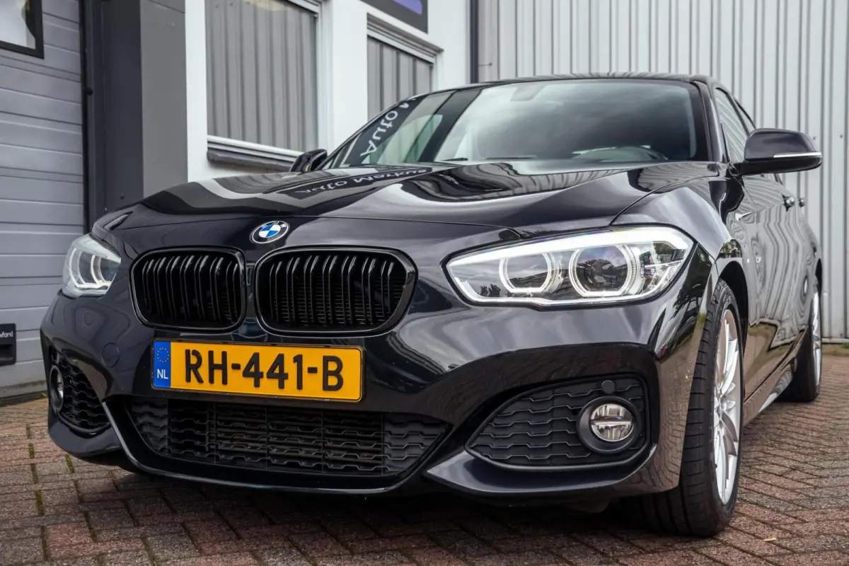 118i High Executive 3X M-Sport|Led|Shadow Line|Navi Pro|Automaat