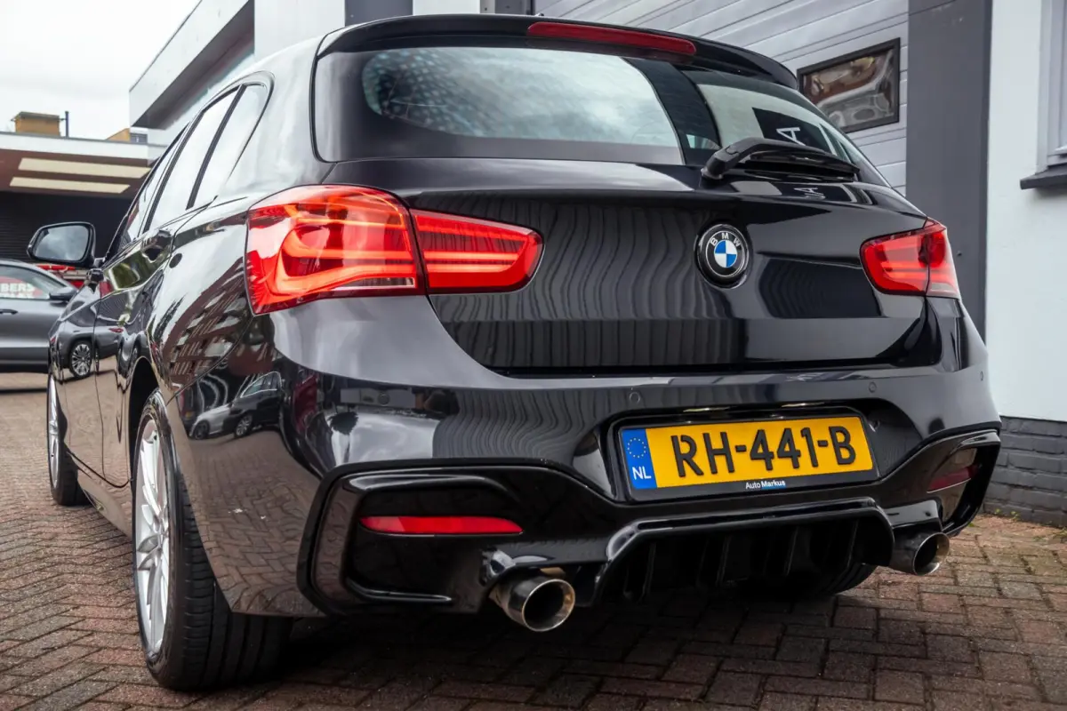 118i High Executive 3X M-Sport|Led|Shadow Line|Navi Pro|Automaat