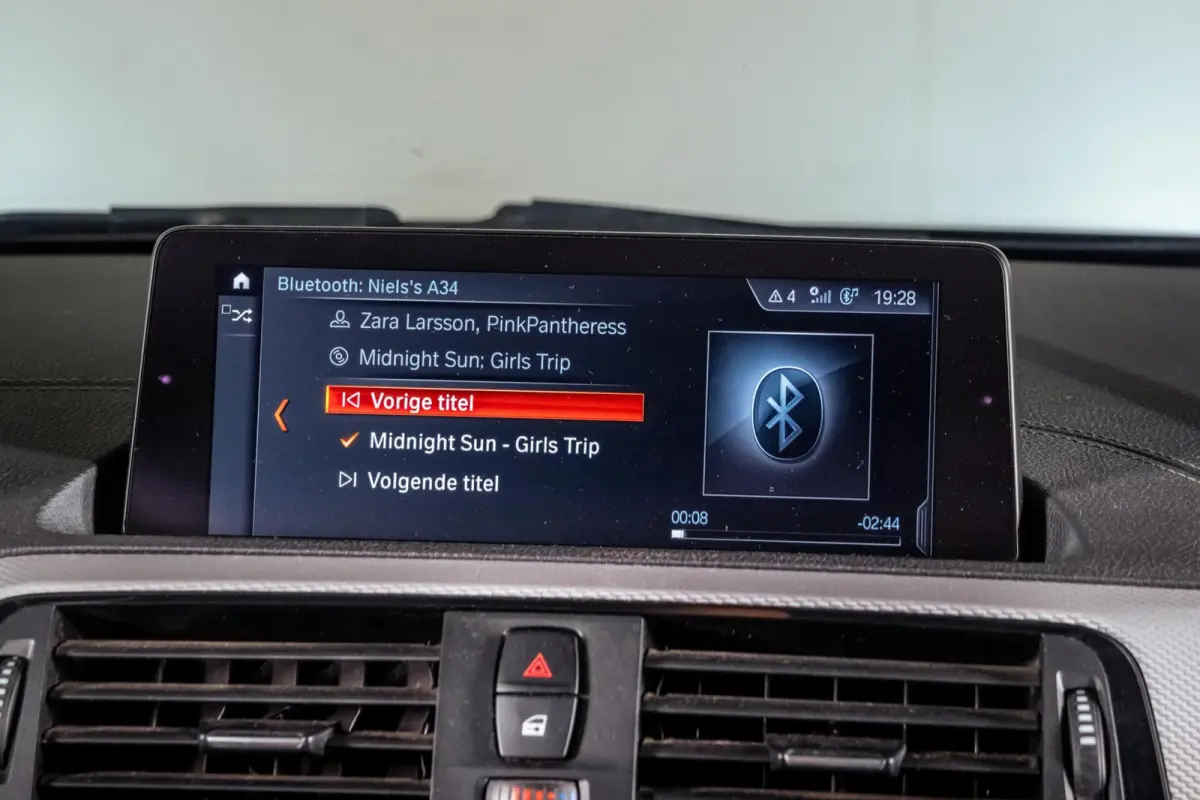 118i High Executive 3X M-Sport|Led|Shadow Line|Navi Pro|Automaat