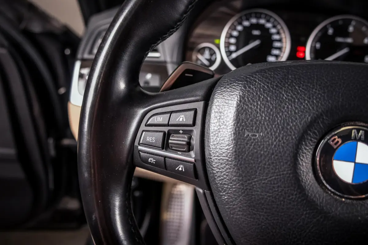 535d M-Sport|4WS|Pano|Softclose|ACC|HUD|Ventilatie|Youngtimer