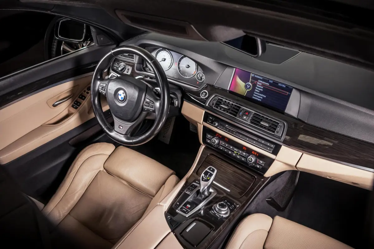 535d M-Sport|4WS|Pano|Softclose|ACC|HUD|Ventilatie|Youngtimer