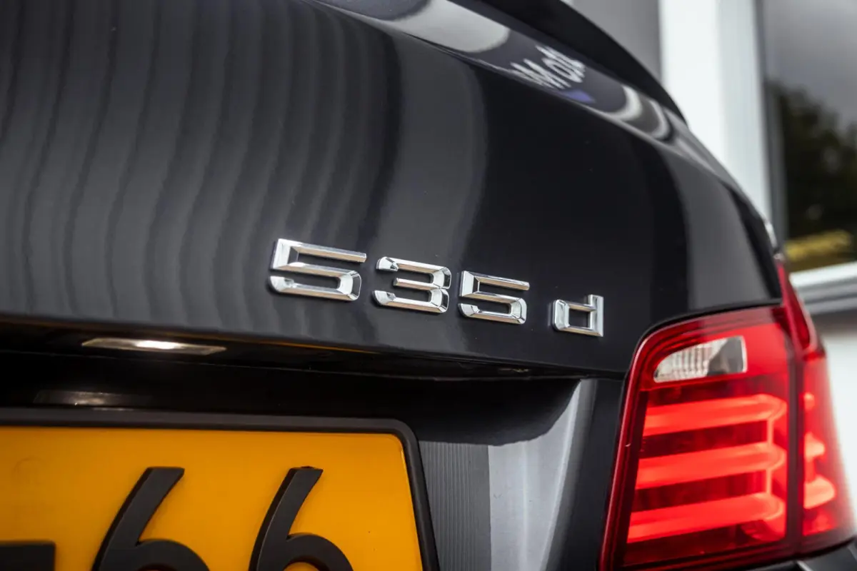 535d M-Sport|4WS|Pano|Softclose|ACC|HUD|Ventilatie|Youngtimer