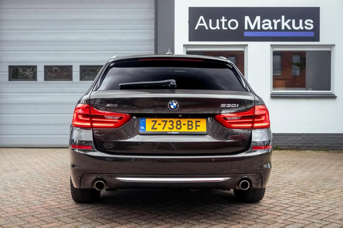 530i xDrive Luxury Line|Pano|4WS|Softclose|H&K|Keyless