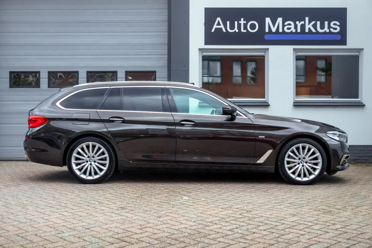 530i xDrive Luxury Line|Pano|4WS|Softclose|H&K|Keyless