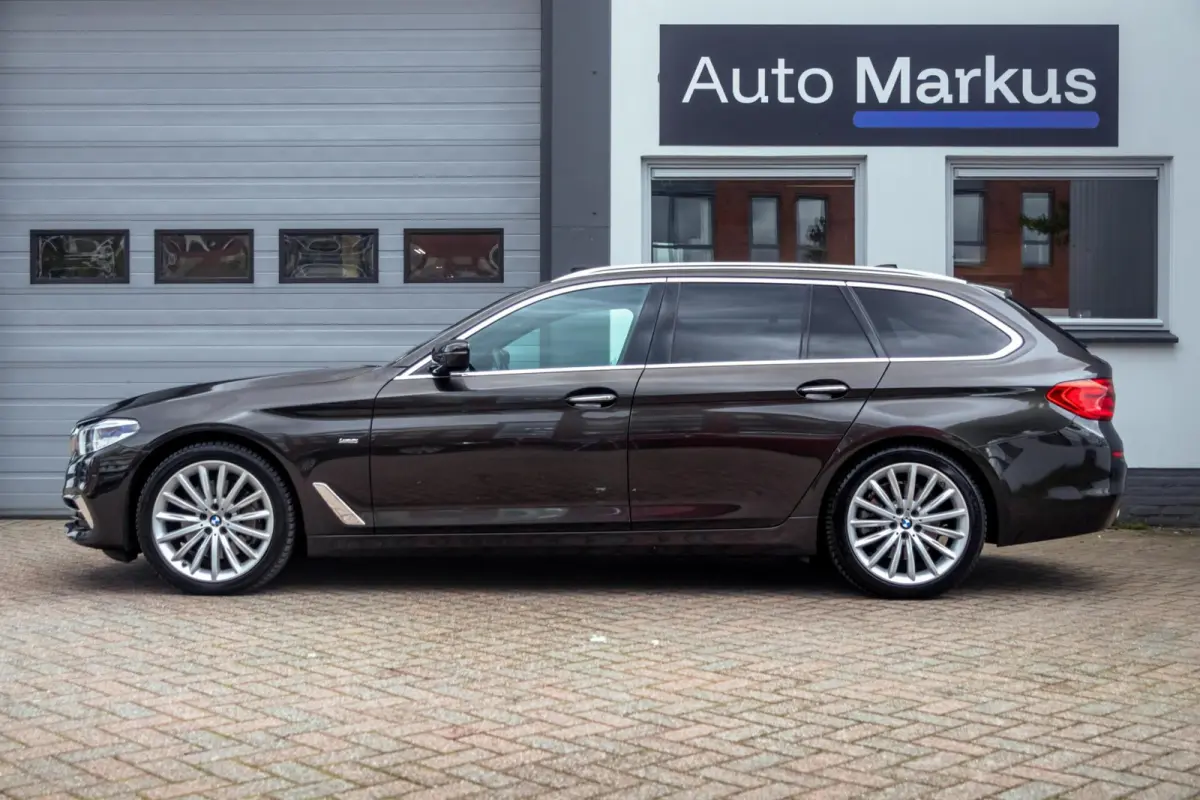 530i xDrive Luxury Line|Pano|4WS|Softclose|H&K|Keyless
