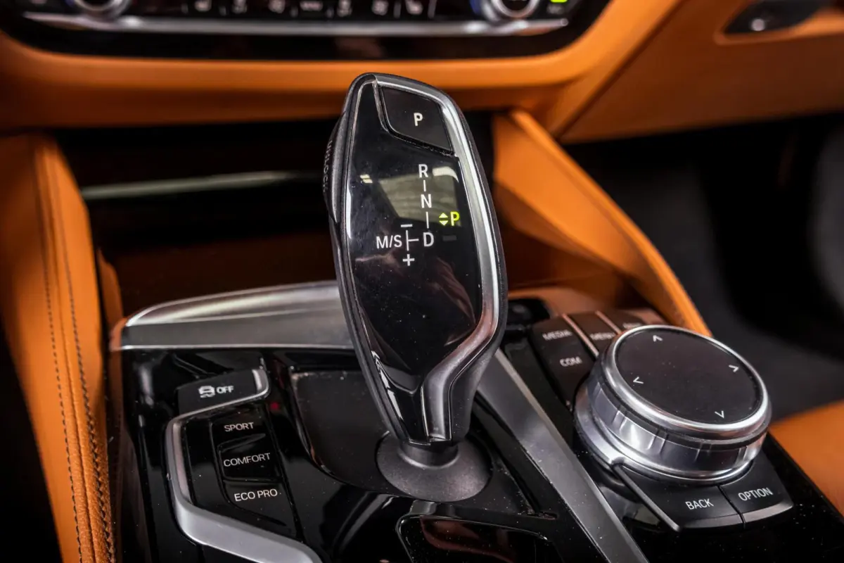 530i xDrive Luxury Line|Pano|4WS|Softclose|H&K|Keyless