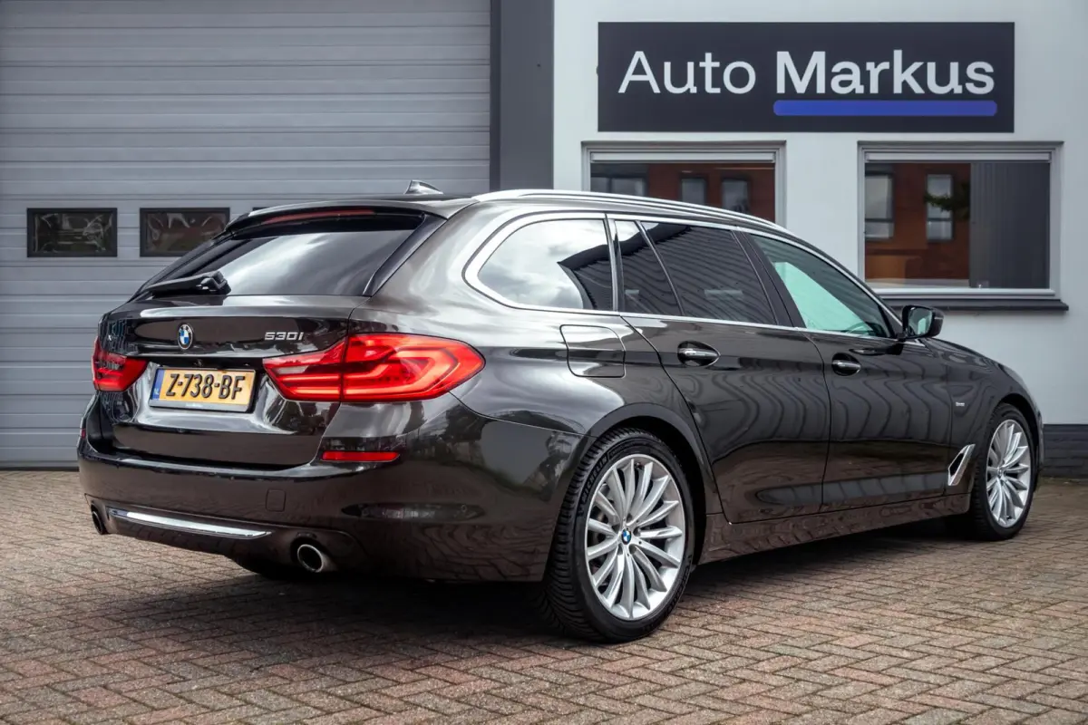 530i xDrive Luxury Line|Pano|4WS|Softclose|H&K|Keyless