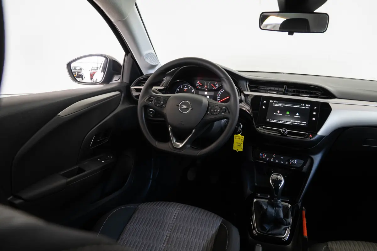 1.2 Edition | Apple Carplay & Android Auto | Lichtmetalen velgen | Cruise Controle | Elektrische Ramen | Bluetooth |