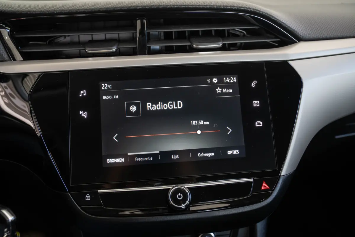 1.2 Edition | Apple Carplay & Android Auto | Lichtmetalen velgen | Cruise Controle | Elektrische Ramen | Bluetooth |