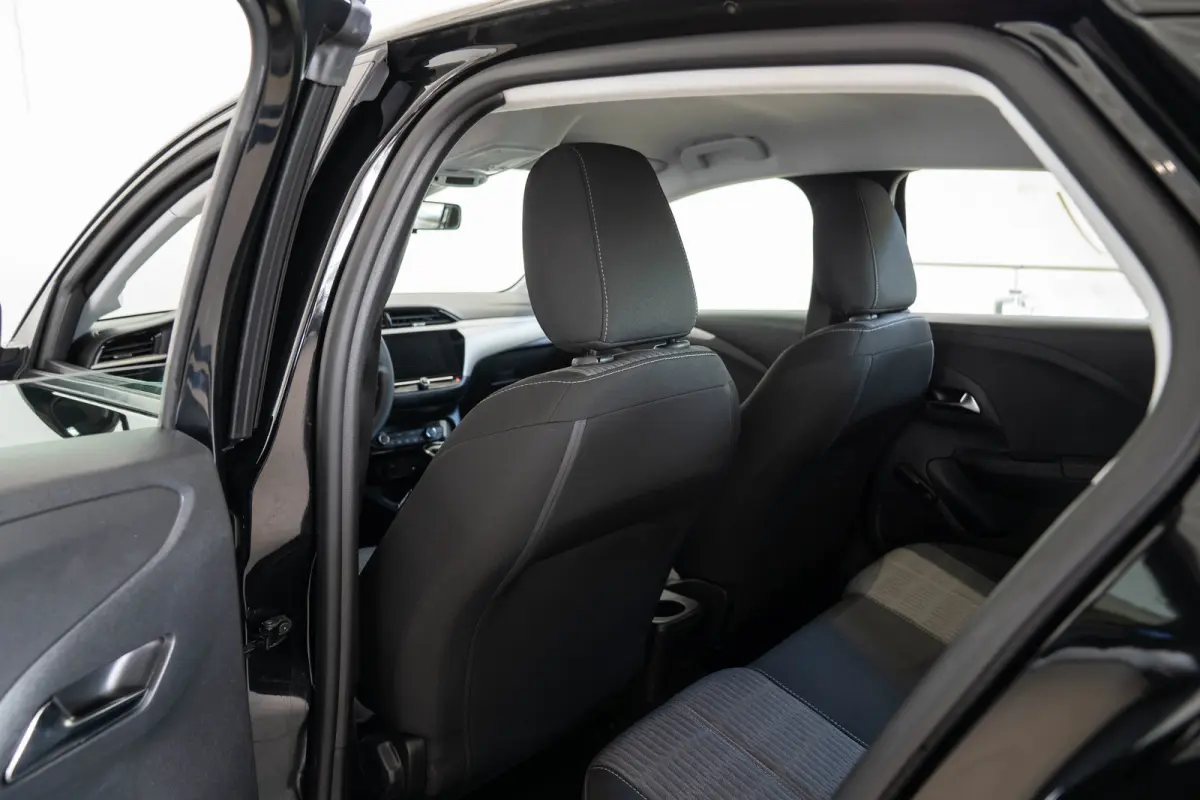 1.2 Edition | Apple Carplay & Android Auto | Lichtmetalen velgen | Cruise Controle | Elektrische Ramen | Bluetooth |