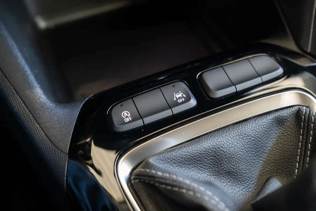 1.2 Edition | Apple Carplay & Android Auto | Lichtmetalen velgen | Cruise Controle | Elektrische Ramen | Bluetooth |