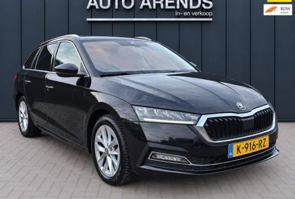 1.5 e-TSI Business Edition Plus Automaat/Virtuel/Led/Adapt.Cruise/Trekhaak/Camera/AppleCarplay/Stoelverwarming