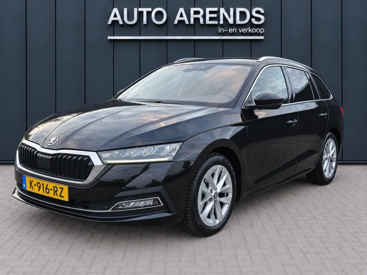 1.5 e-TSI Business Edition Plus Automaat/Virtuel/Led/Adapt.Cruise/Trekhaak/Camera/AppleCarplay/Stoelverwarming