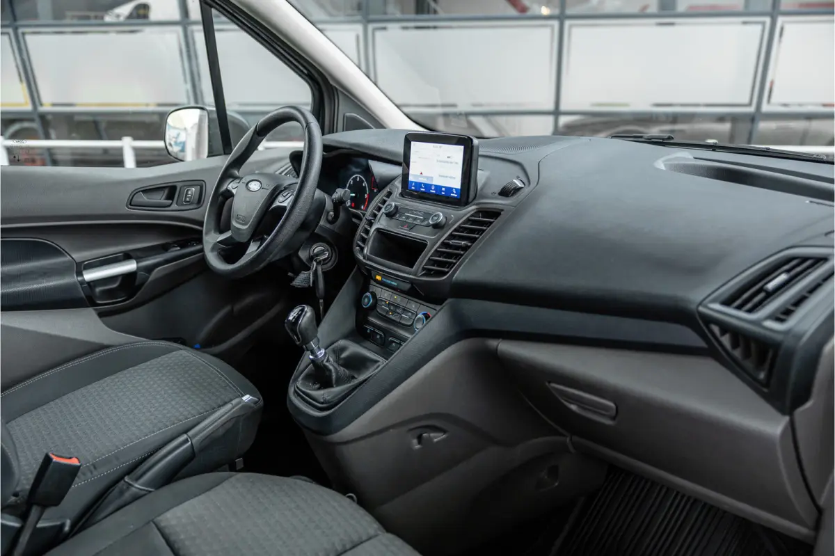 1.5 EcoBlue L2 | Raptor edition | CarPlay | Camera | Navigatie | 3-zitter | Inrichting | DAB | Nieuwe APK